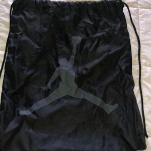 pull string jordan bag